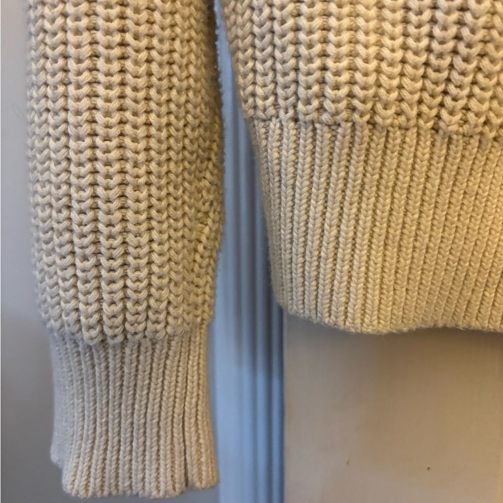 GAP Cream Women's Cardigan Sweater Small - Picture 4 of 6